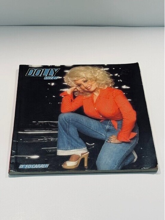 Other - Dolly Close Up Ed Caraeff 1983 1st Edition Dolly Parton Photo Book Vintage Rare